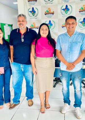 Unifap e Prefeitura de Itaubal firmam parceria para capacitação tecnológica de professores