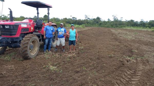 Juntos, seguimos firmes em prol do crescimento de nossa cidade!