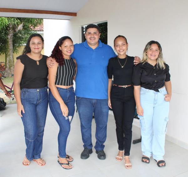 Compromisso com a educação! 